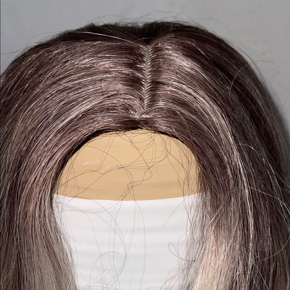 Glam Wavy Lace Wig – 22” Blonde Blend with Dark Roots, Soft & Natural # Q - Picture 8 of 15
